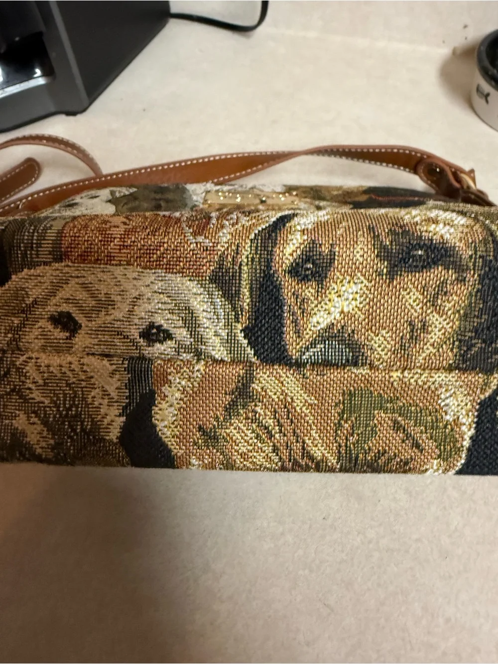 Signare Labrador retrievers dog  Tapestry Crossbody Brown Leather Strap image  l
